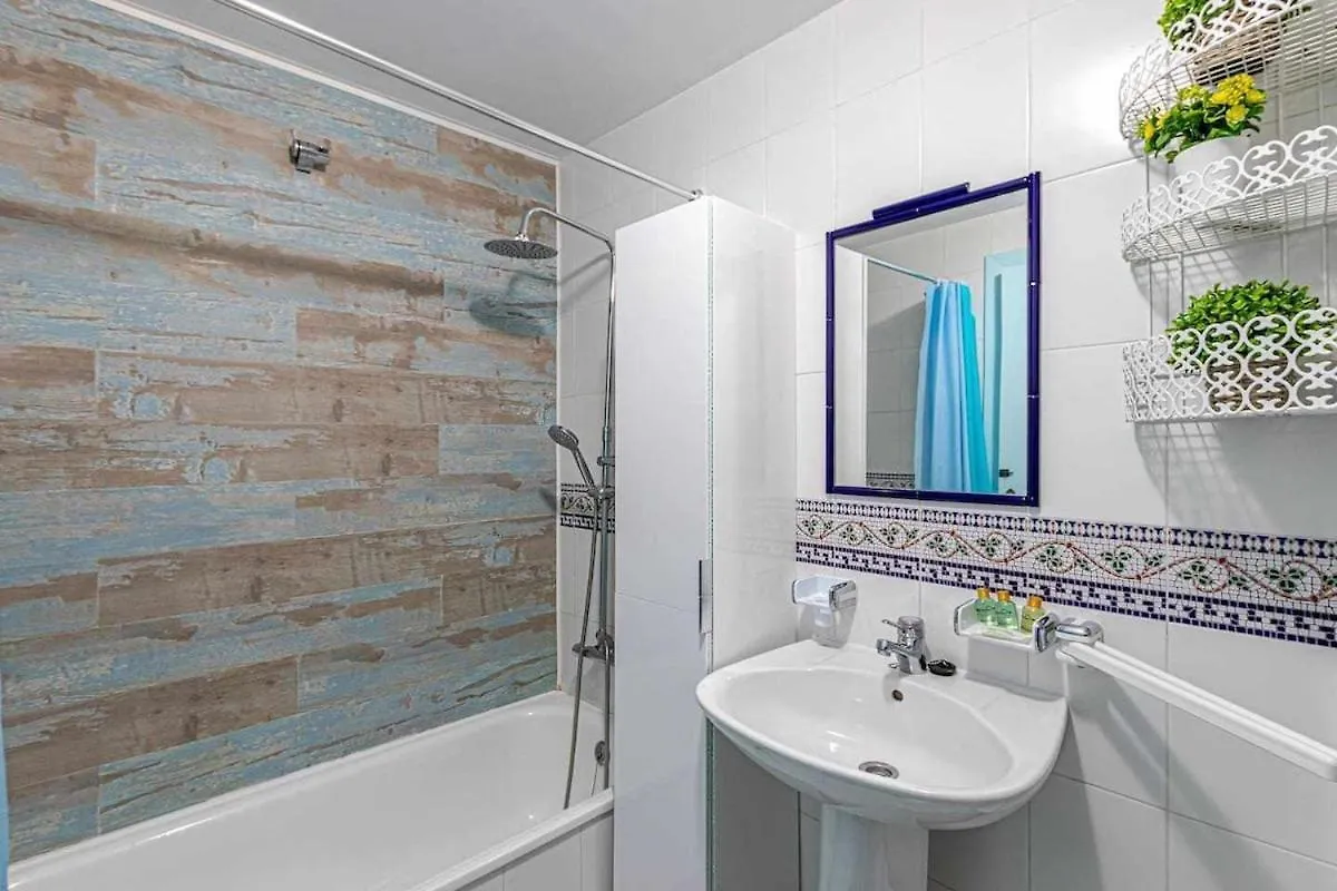 797 Holiday Rentals - Luminoso Piso Para 4 En Arroyo De La Miel Apartmán