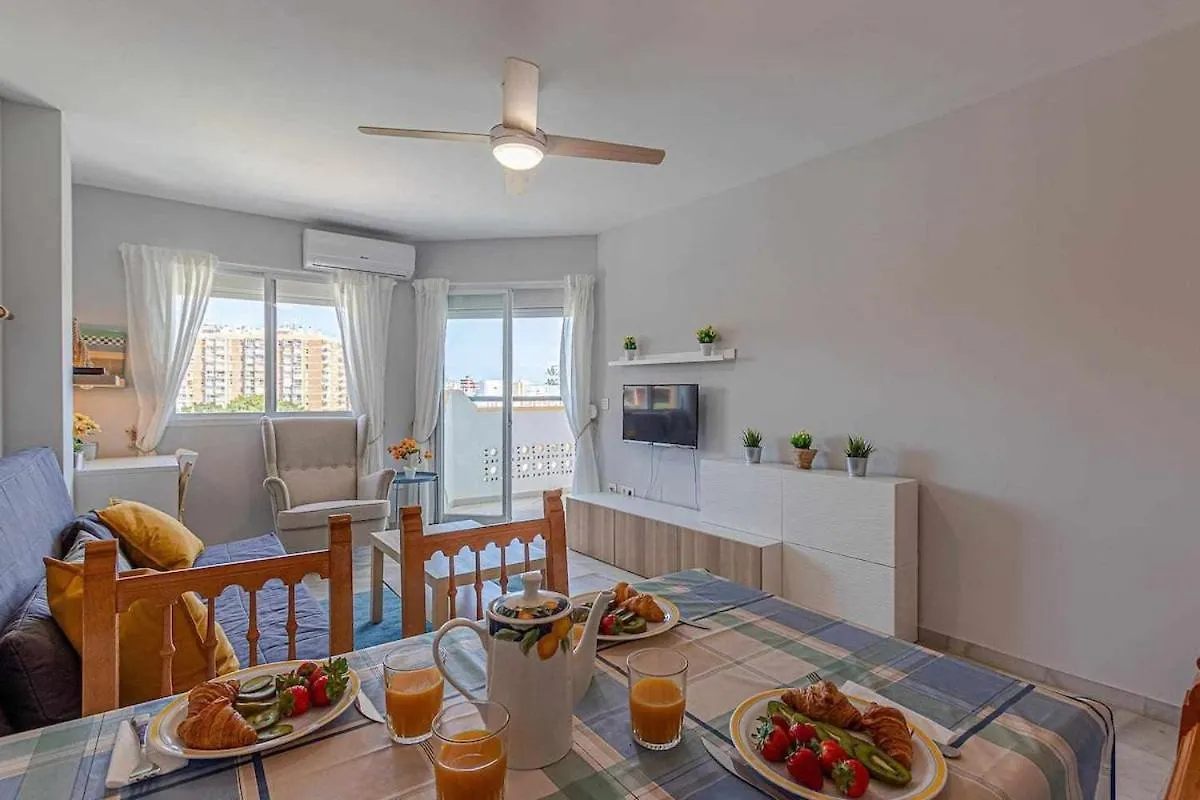 797 Holiday Rentals - Luminoso Piso Para 4 En Arroyo De La Miel 0*,