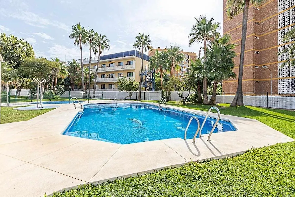 797 Holiday Rentals - Luminoso Piso Para 4 En Arroyo De La Miel