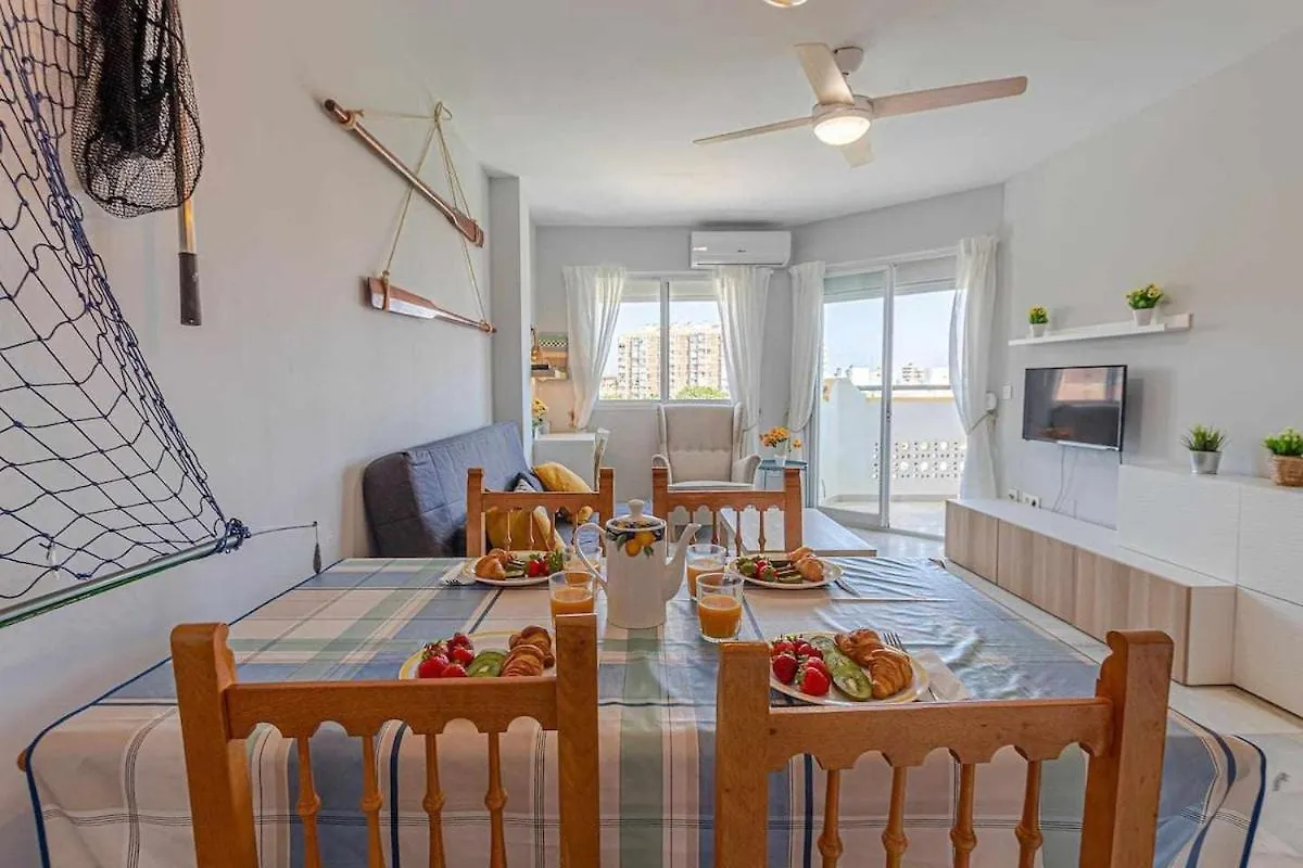 797 Holiday Rentals - Luminoso Piso Para 4 En Arroyo De La Miel Španělsko
