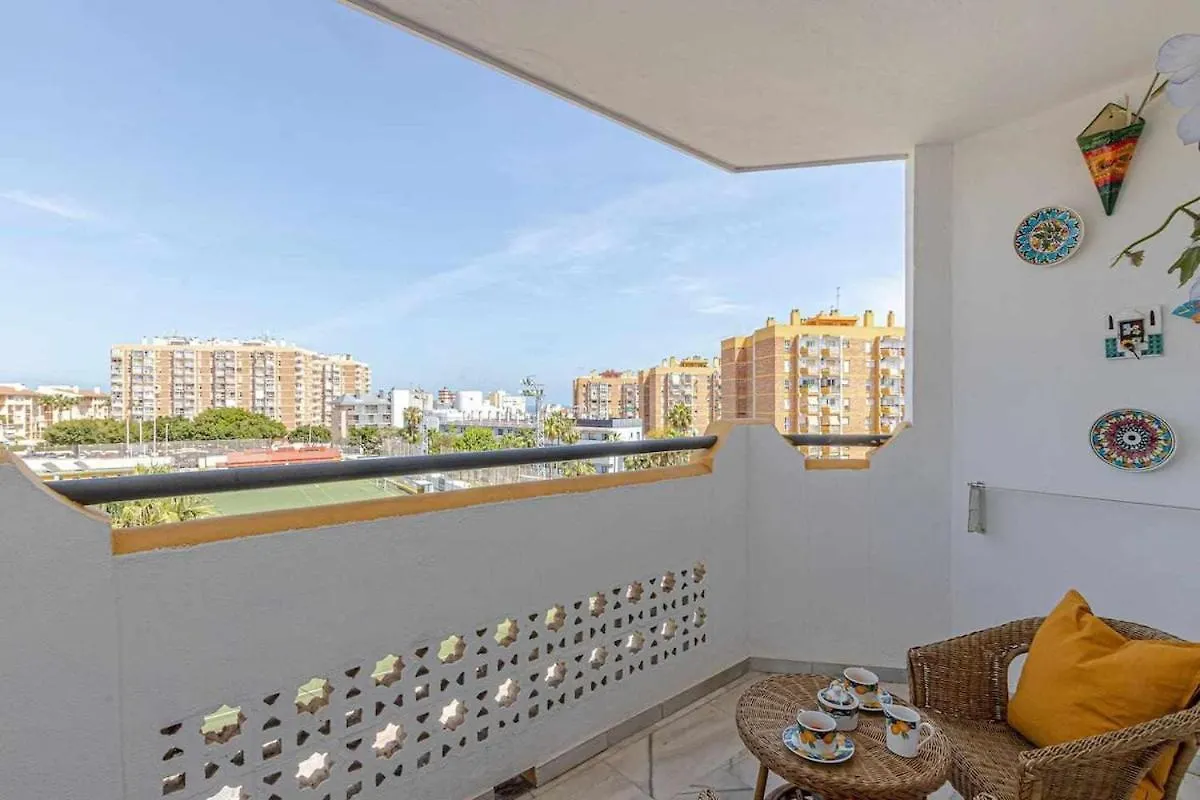 797 Holiday Rentals - Luminoso Piso Para 4 En Arroyo De La Miel Spain