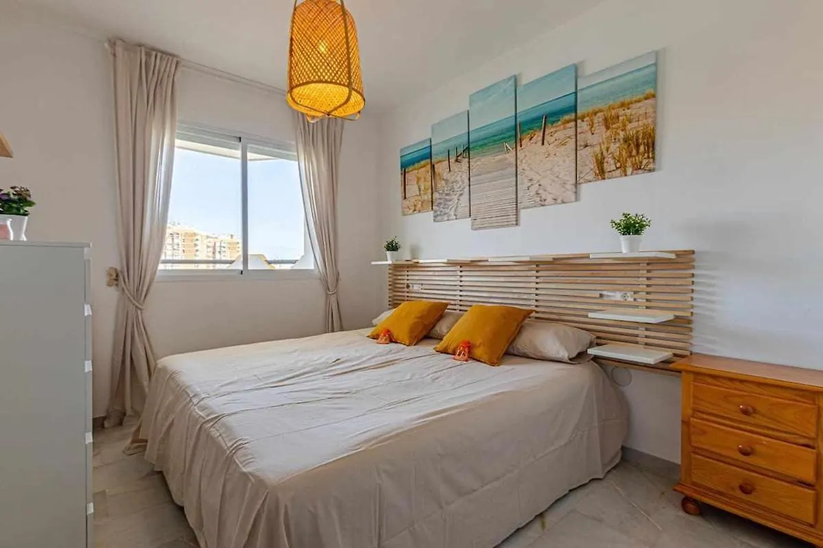 Apartment 797 Holiday Rentals - Luminoso Piso Para 4 En Arroyo De La Miel Spain