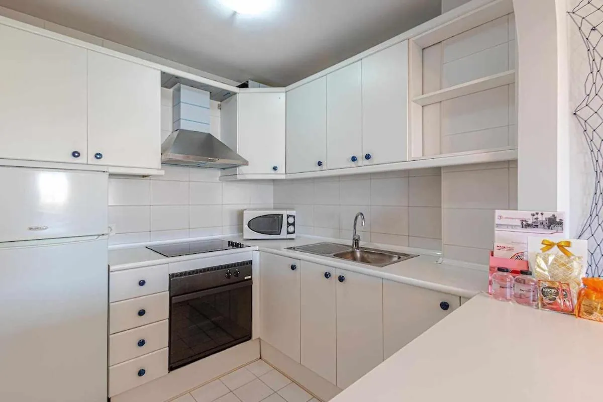 公寓 797 Holiday Rentals - Luminoso Piso Para 4 En 阿罗约德拉迷雅 西班牙