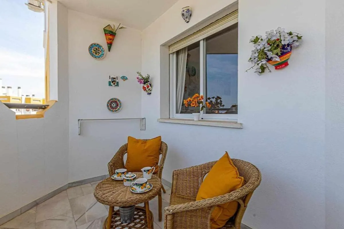 公寓 797 Holiday Rentals - Luminoso Piso Para 4 En 阿罗约德拉迷雅